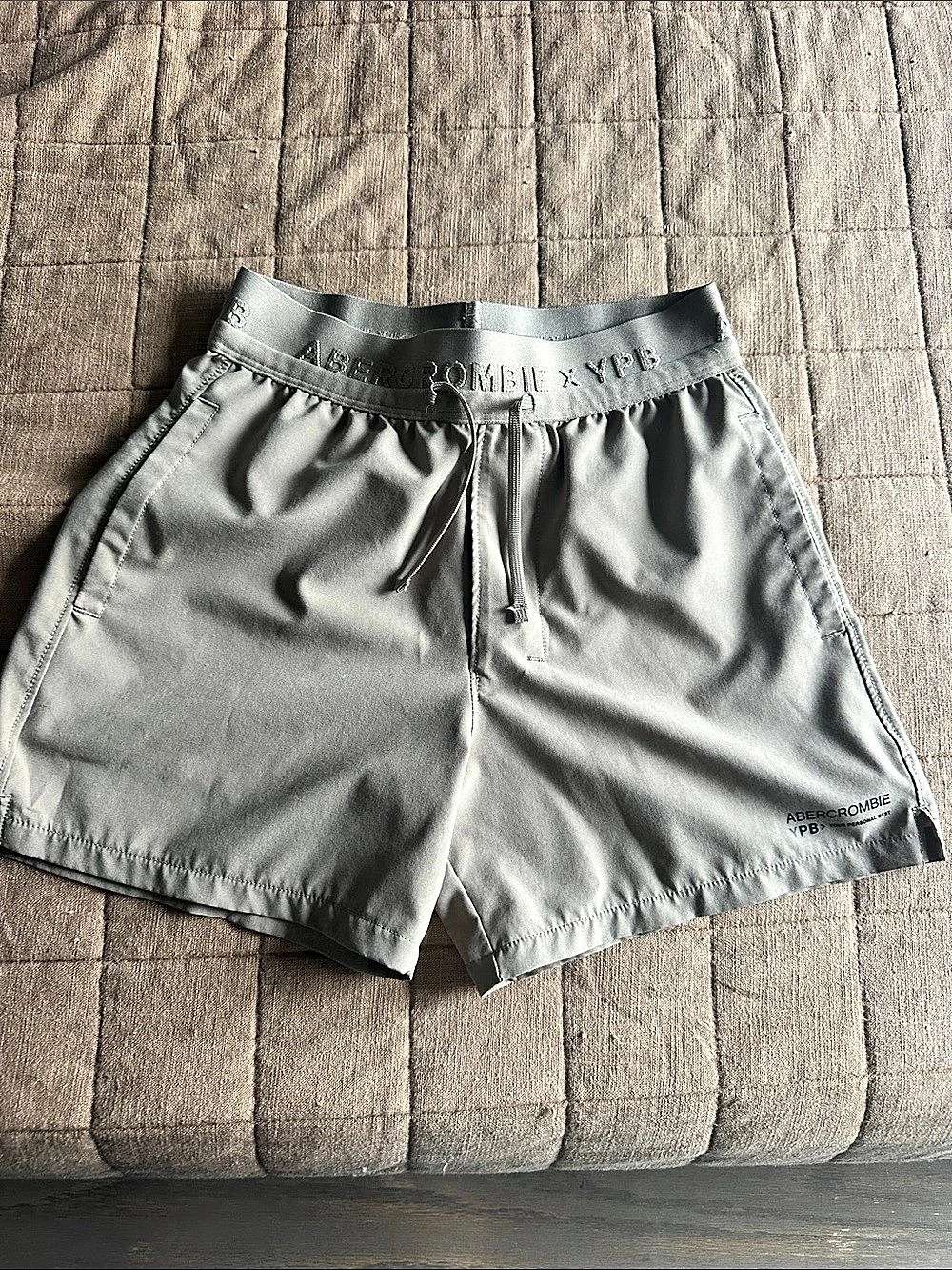 Abercrombie Kids YPB Boys  Size 7/8 Athletic Shorts Like New
